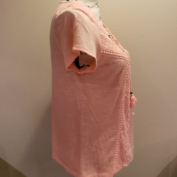 Coco + jaimeson lace front top NWOT - Picture 4 of 6